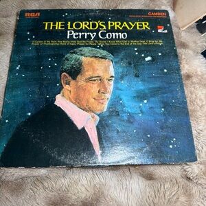 vinyl record by artist Perry Como titled "The Lord's Prayer," released in 1969